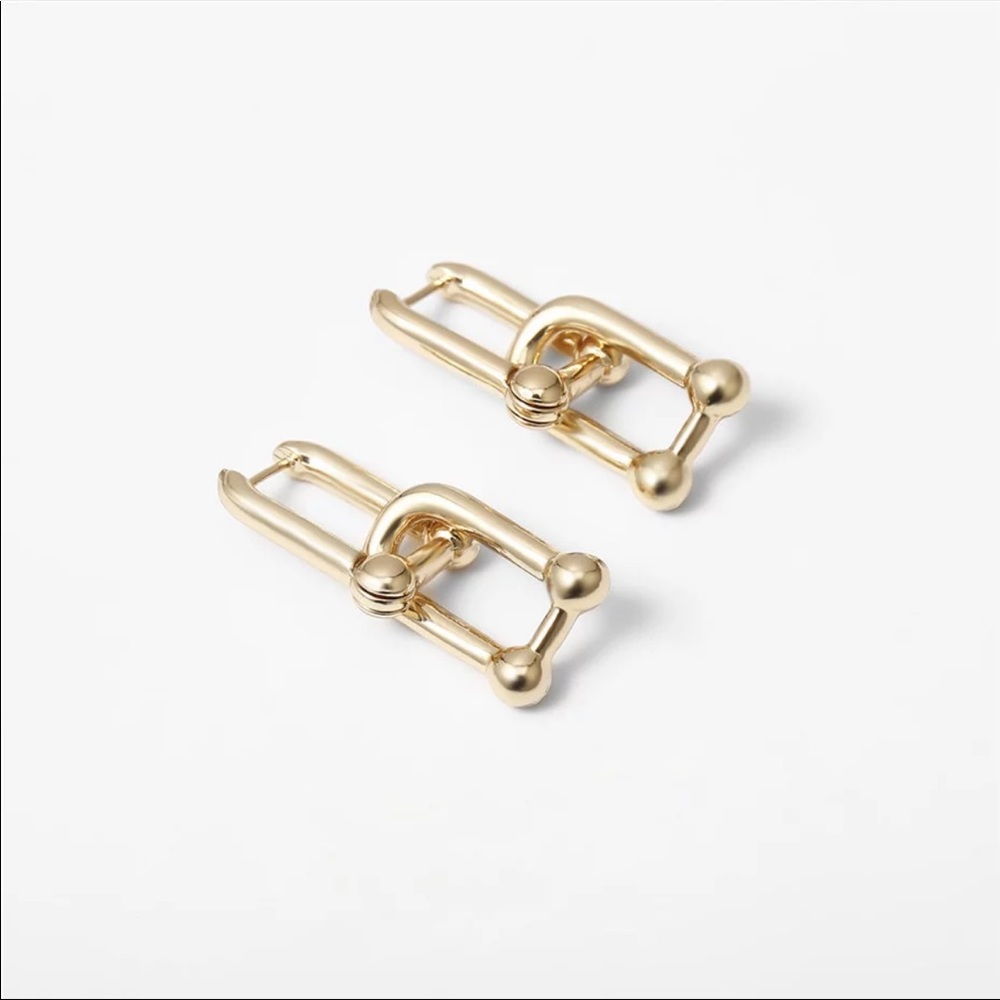 NEW 18K GOLD PUNK LOCK CLIP EARRINGS - Picture 3 of 5
